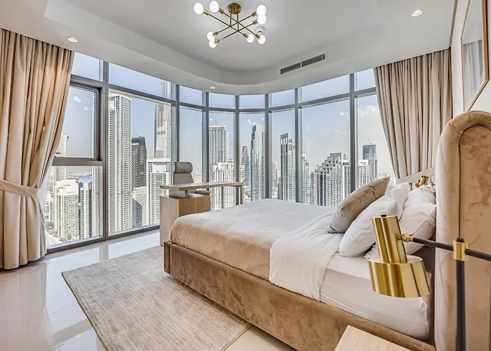 Luxury 3 Bedroom Apartment In Paramount Midtown