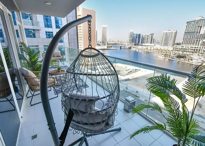 Reva Tower- 2Br Dubai Mall Walking & Canal Facing