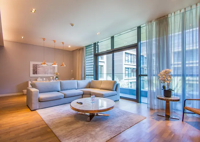 Cityscape Lofts Living In City Walk 2Br Unit