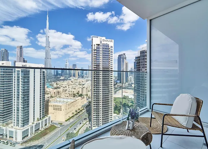 Luxury Studios With Burj Khalifa View - Marquise Square Tower