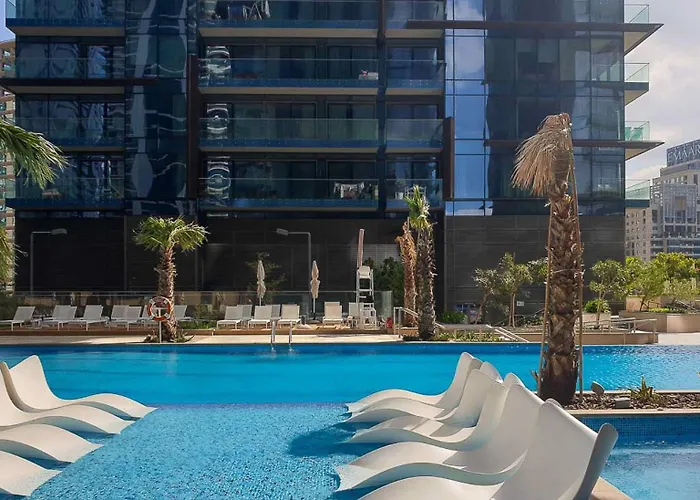 Homesgetaway- 2Brluxury Apartment At Marina Gate 2