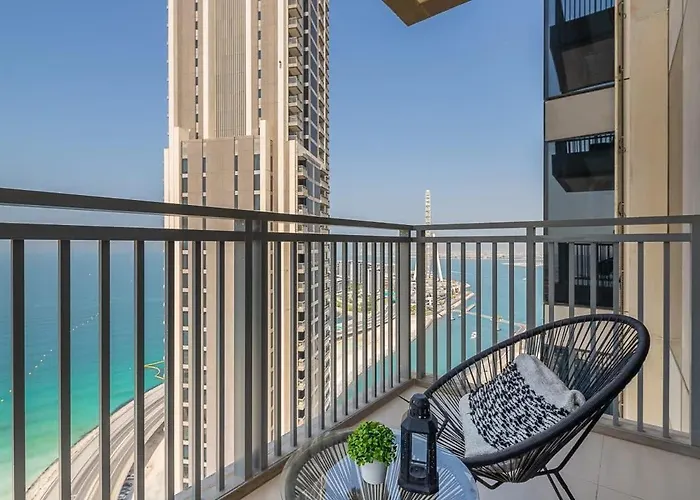 Frank Porter - 5242 Emaar Tower