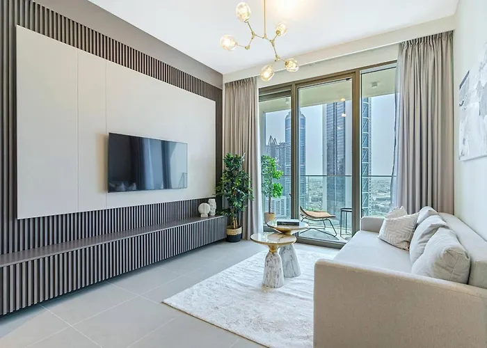 Downtown Flat Burj Khalifaoperametro-Sleeps 3!