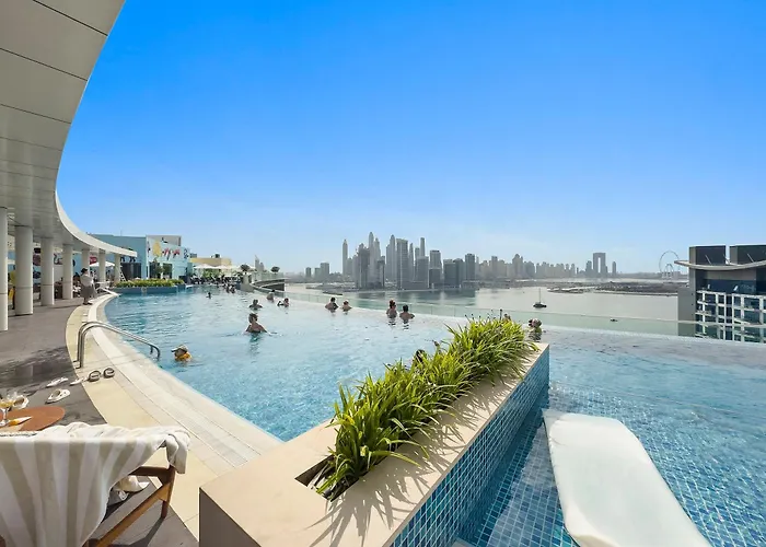 2Br Palm Jumeirah With Pool On Roof Amazing View