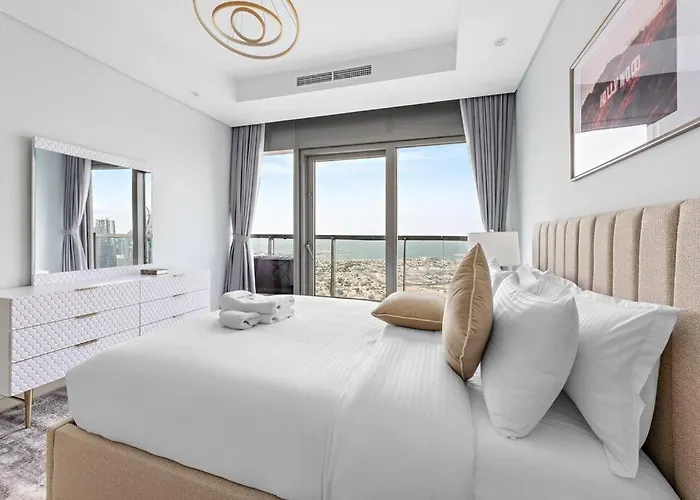 Stonetree - Paramount 3Br - Panoramic View