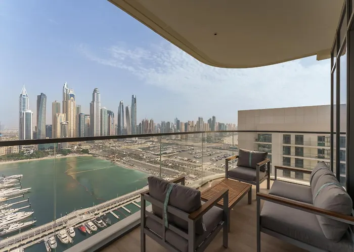 Maison Privee - Exclusive Apt W/ Unmatched Dubai Marina Vistas
