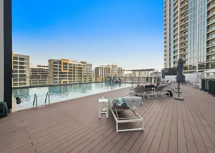 Luxury 1Br Apartment In Meydan Dubai Pool Gym Free Parking