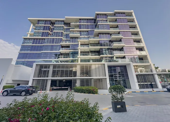 Escape24 Beautiful Studio In Loreto Damac Hills Dubai