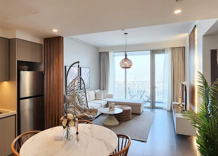 Chic New 2Br Dubai Creek Gate By Tanami Holiday Homes