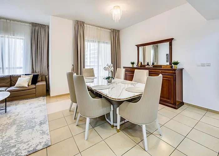 Wonderful 2 Bedroom Apartment In Jbr