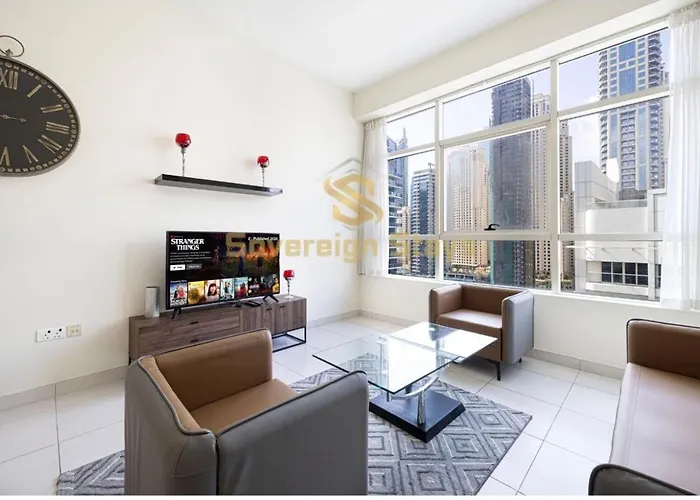 Marina View Tower 2 Bed Apartment With Parking