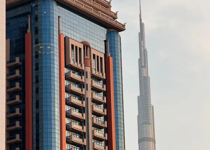 Emirates Grand Hotel Apartamentos