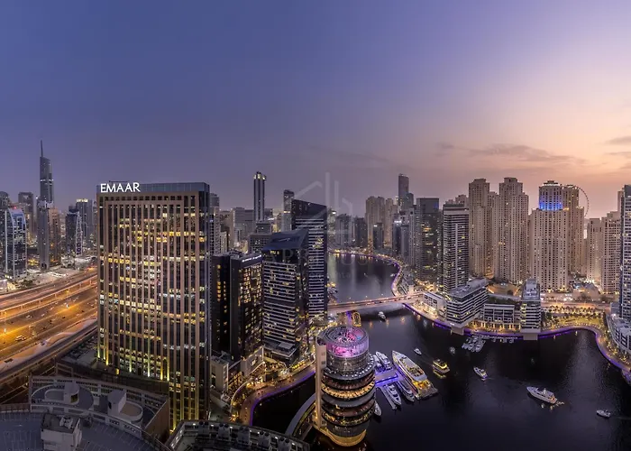 Magnificent Apartment In Emaar Dubai Marina