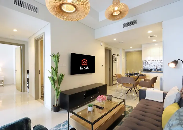 Livbnb - 2B With Maid\'S Room Overlooking Sheikh Zayed Road