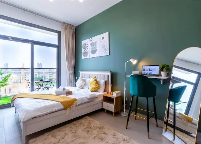 Sky View, Furnished, Freeparking