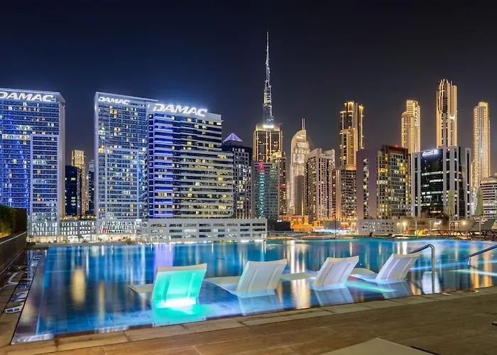Waves - Elegant Studio Retreat In Dubai Business Bay