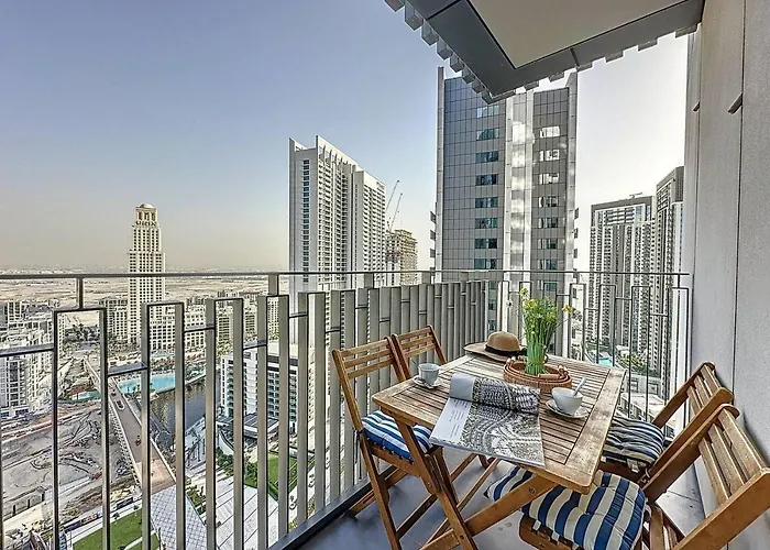 Fam Living - Spacious 3-Bedroom Apartment In Creek Gate With Stunning Views