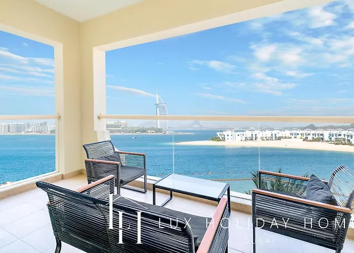 Lux - The Shoreline Beach House