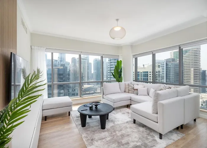Luxury 7-Sleeper With Spectacular Views In Dubai Marina