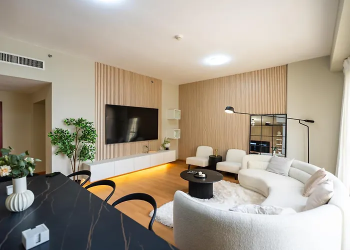 Yousleep Hostel - Beach View - 5 Min From Metro