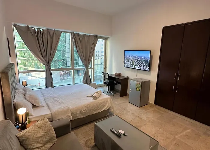 Marina Comfort Room With Bath Inside
