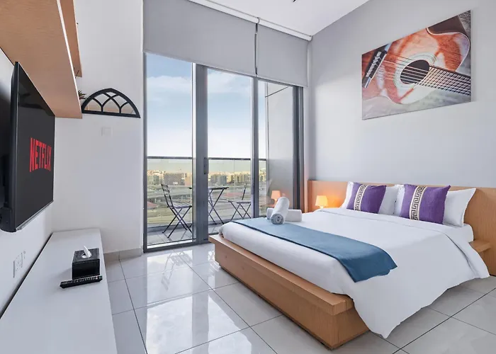 Modern Studio With Dubailand Views