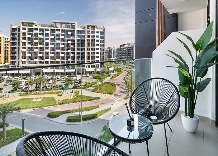 New Chic Studio Apartment In Azizi Riviera One