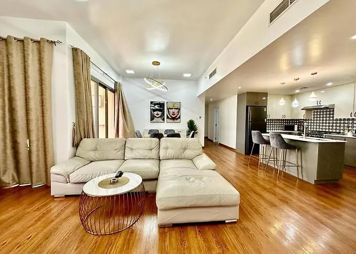 3Br Luxury Apartment Sea View