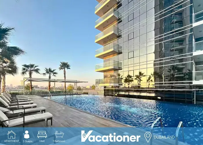 Carson C - Spacious Studio With Golf Course Views