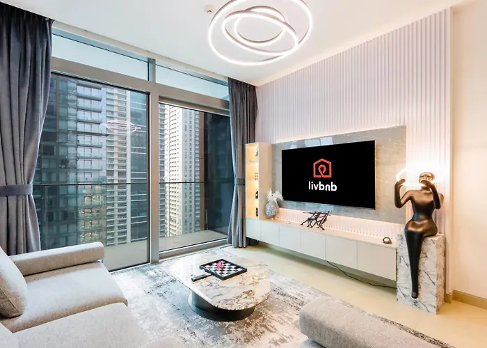 Luxury 2Br Waterfront Oasis In Marinagate - Livbnb