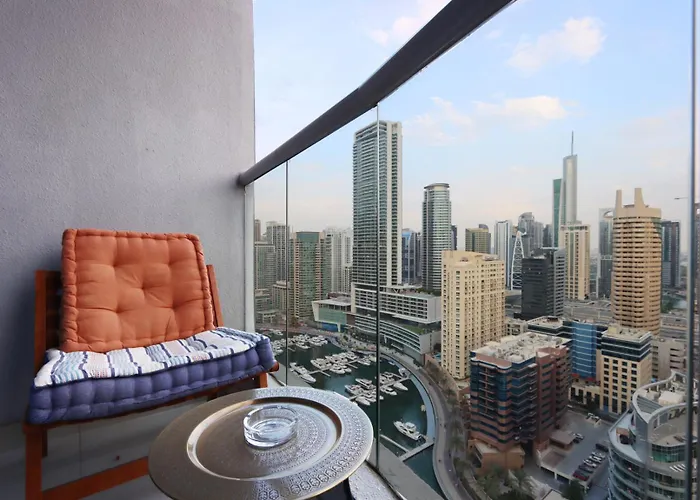 Livbnb-3B With Marina Views, Near Beach & Marina Mall