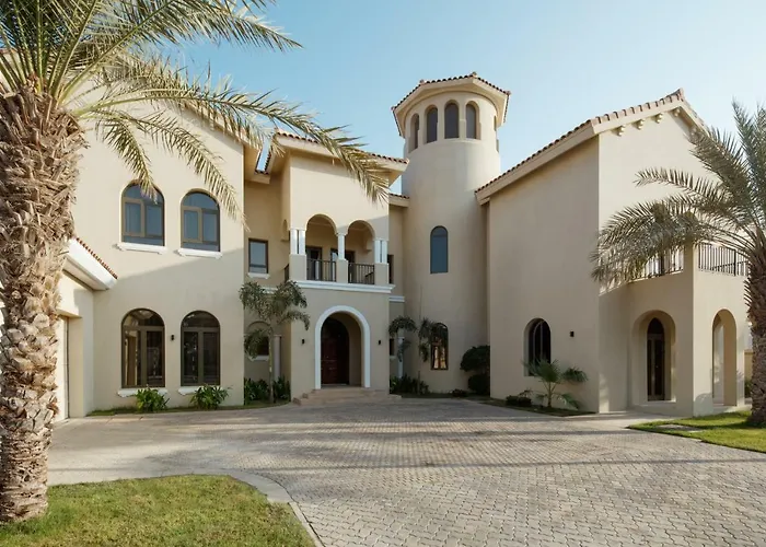 Fantastay Villa With Private Beach - Palm Jumeirah