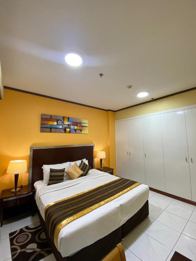 Desert Rose Apartahotel