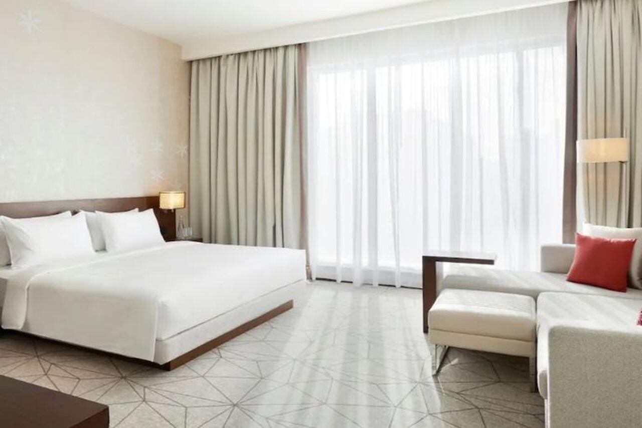 Apartahotel Hyatt Place Al Rigga 4*