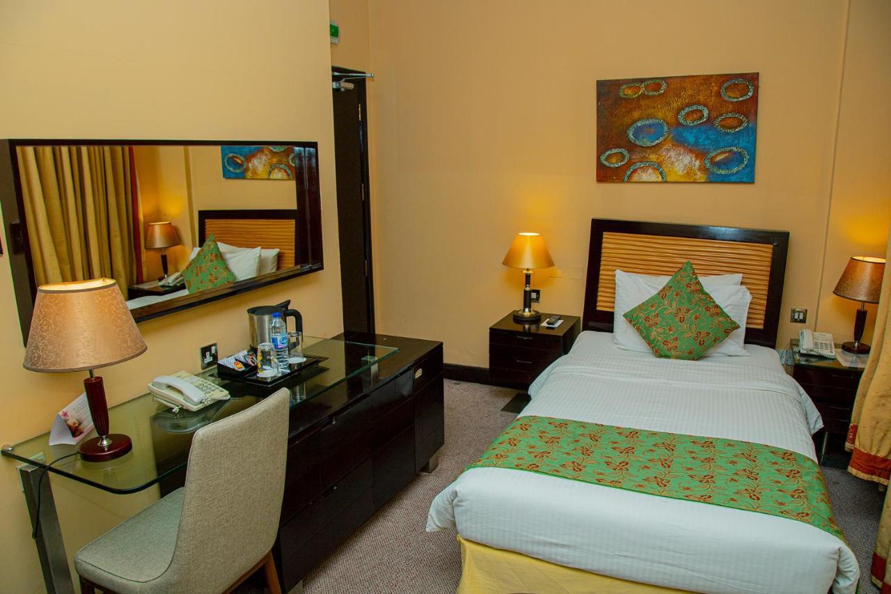 Dorus Hotel 4*
