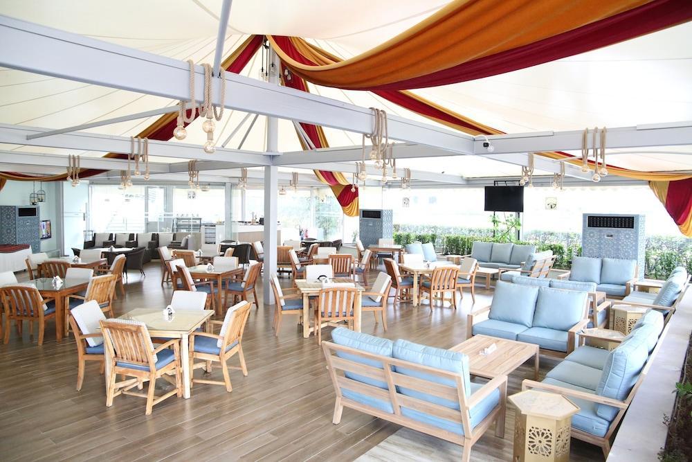 Time Oak & Hotell Dubai