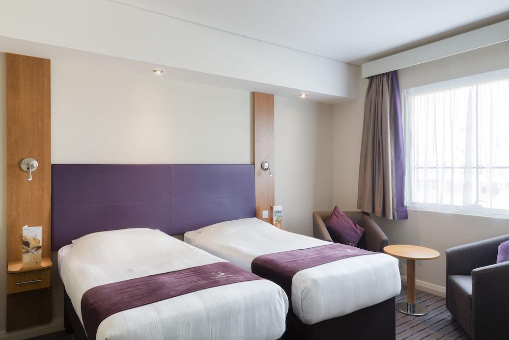 Premier Investments Park Hotel Dubái