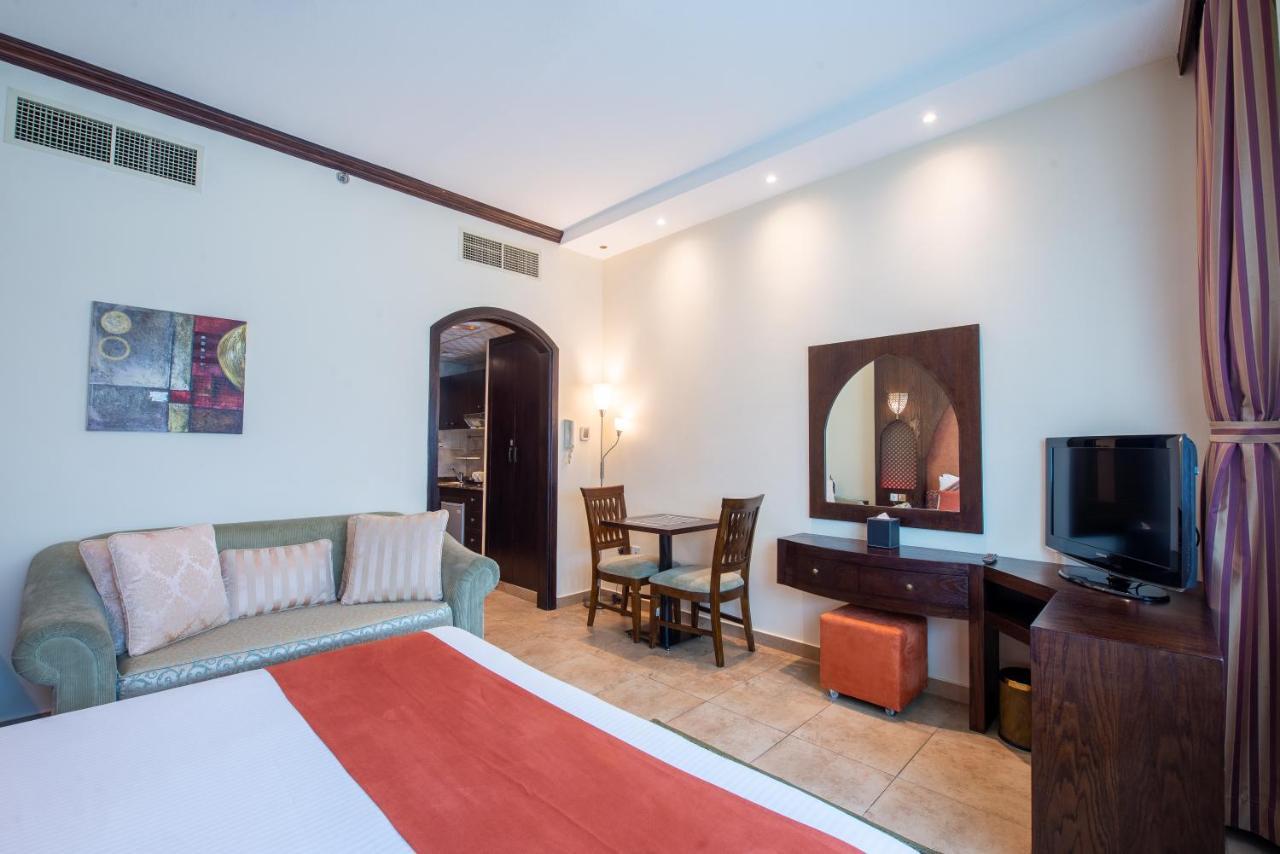 First Aparthotel 4*