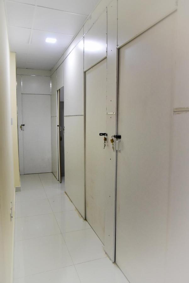 Hostel Private Partitioned Nr Mall Of Emirates Dubai