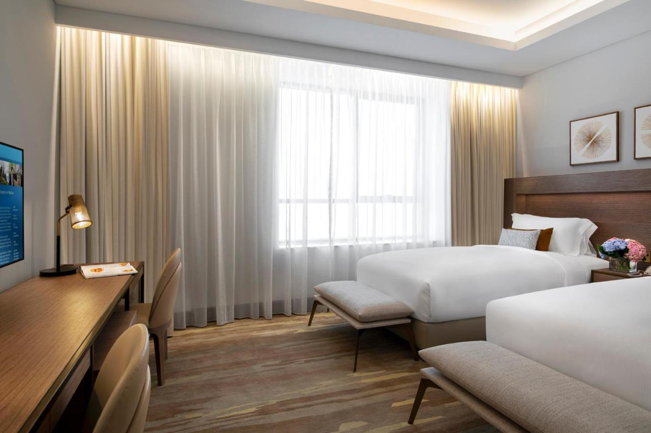Al Jaddaf Rotana Dubái