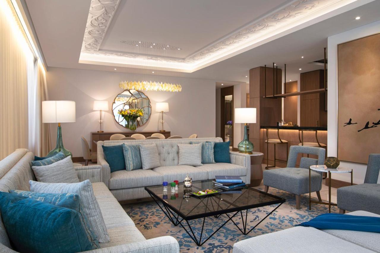 Al Jaddaf Rotana Hotell 5*