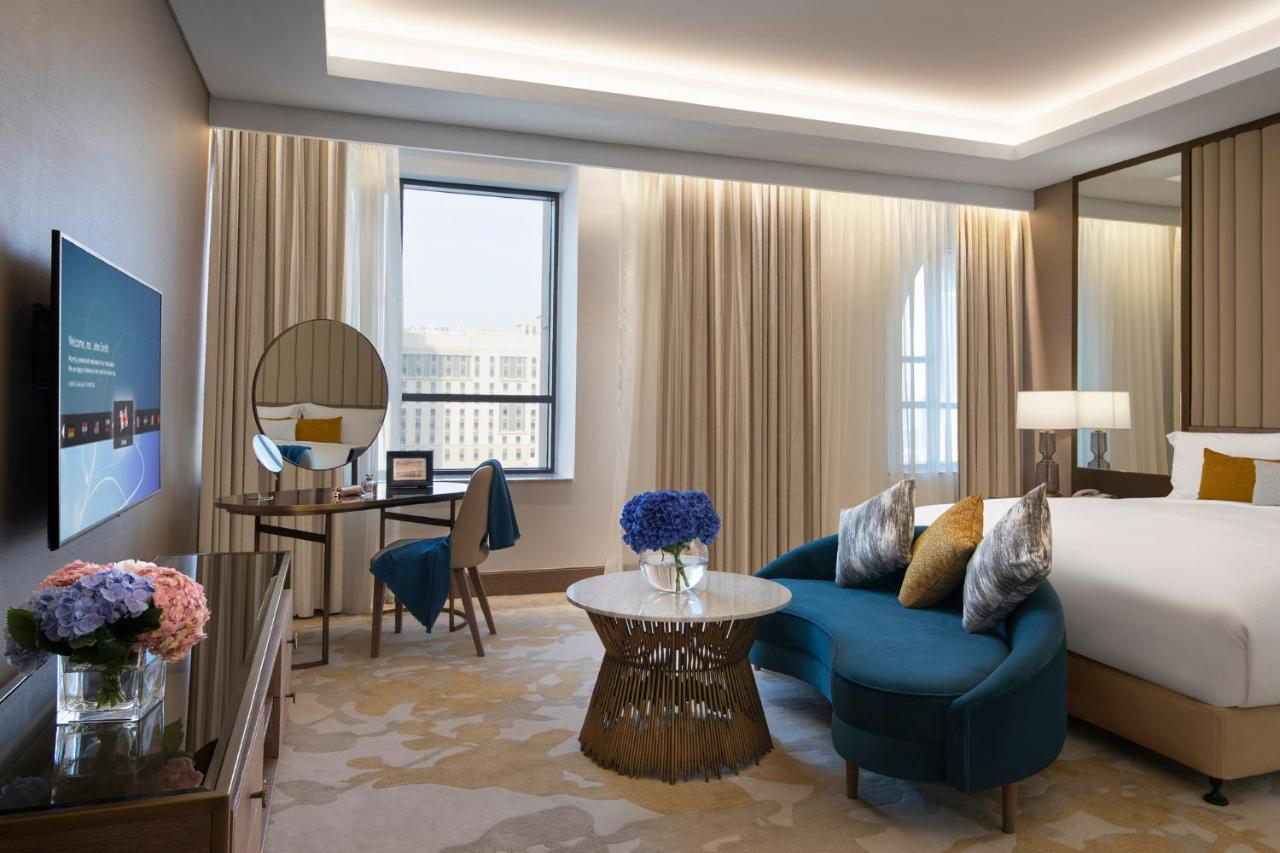 Al Jaddaf Rotana Hotell 5*