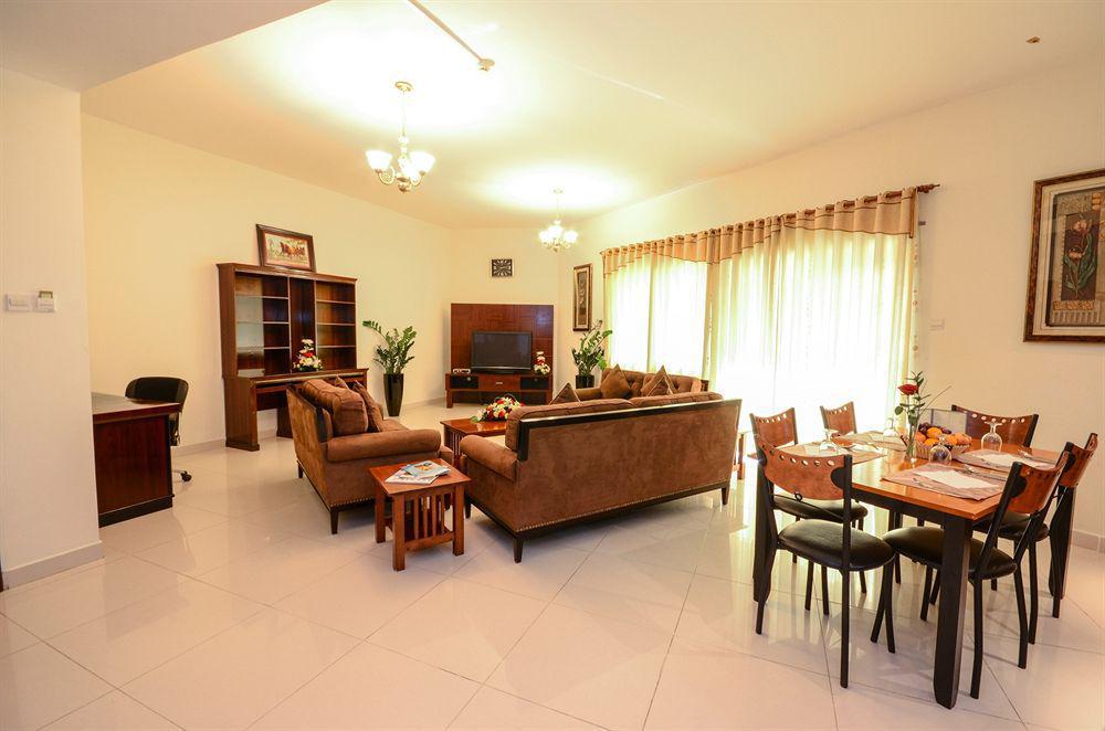 City Stay Inn 3*
