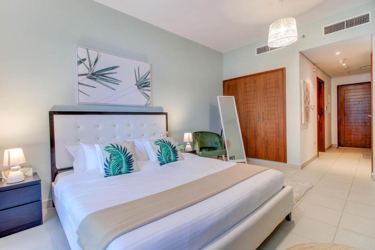 Apartamento Durrani Homes - Luxurious Near Mall With Pool View Dubai