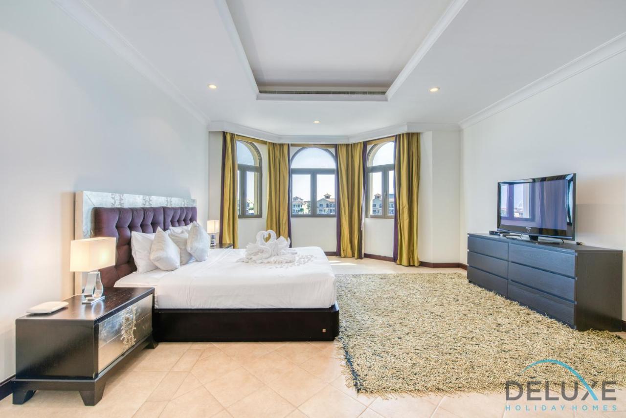 Premier 6br With Private Pool On Palm Jumeirah Pousada Dubai