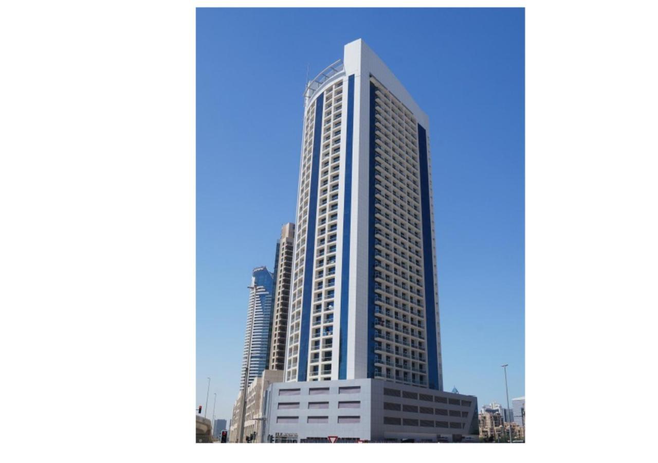 Rh- Burj Al Nujoom, Downtown, 1br Near Mall * Dubai
