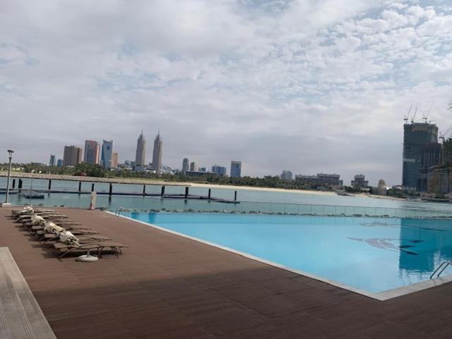 Holiday Apartment In Palm Jumeirah With Beach Access Appartement