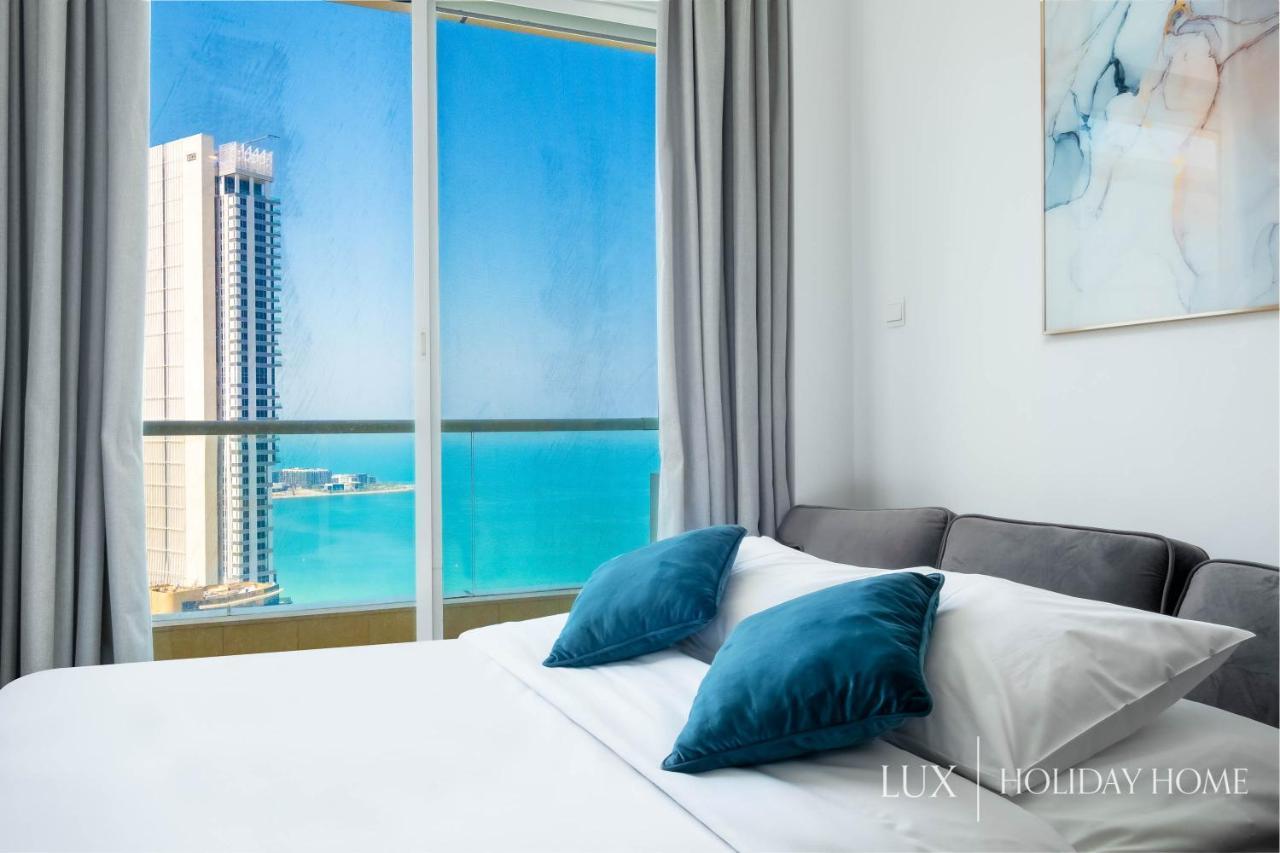 Lux - The Marina Beach View Dubai