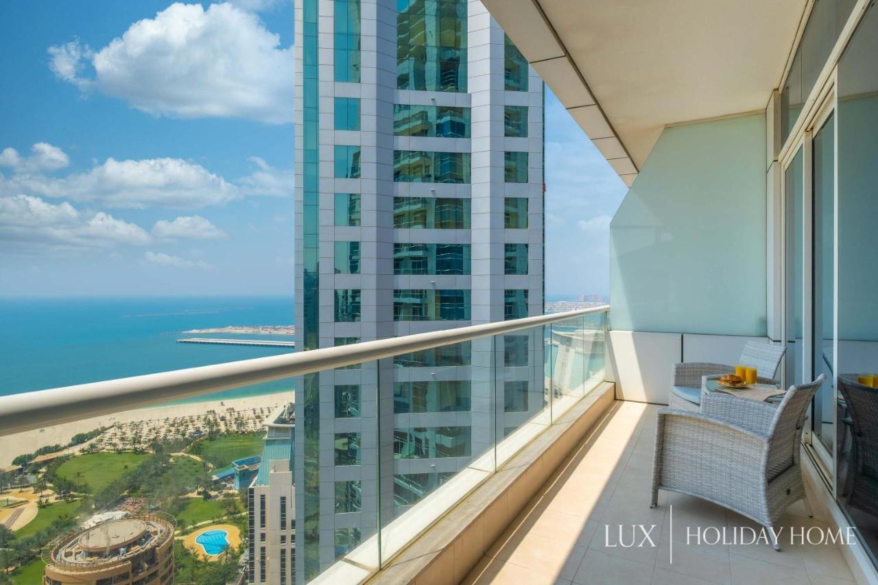 Lux - The Marina Beach View