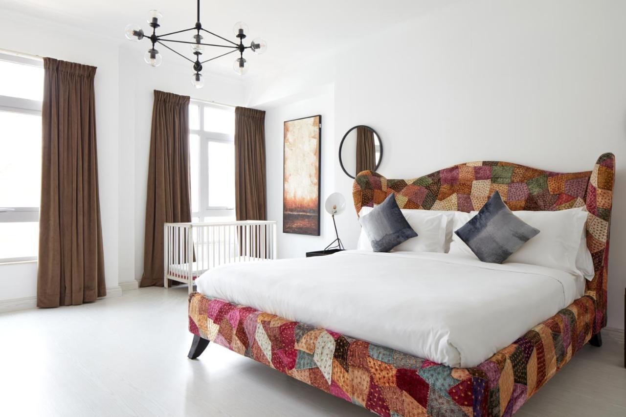 Fantastay Glamorous 3 Bdr Duplex Villa With Fountain Views In Downtown Dubai Villa
